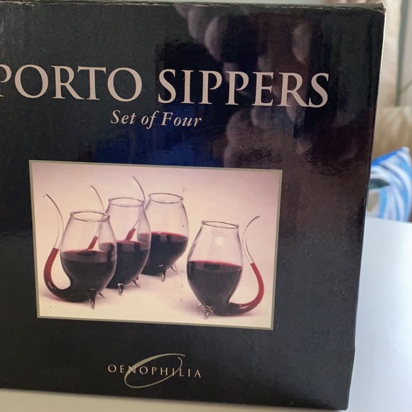Oenophillia Porto  Wine Sippers Hand Blow set of 4 - Picture 4 of 4